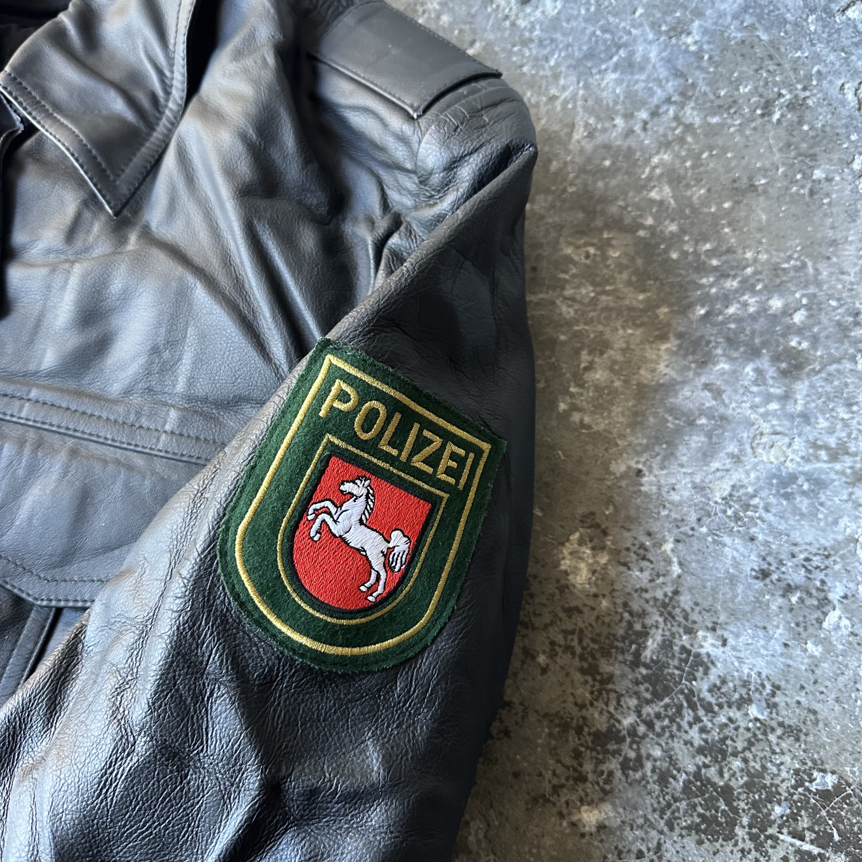 Product image number 2