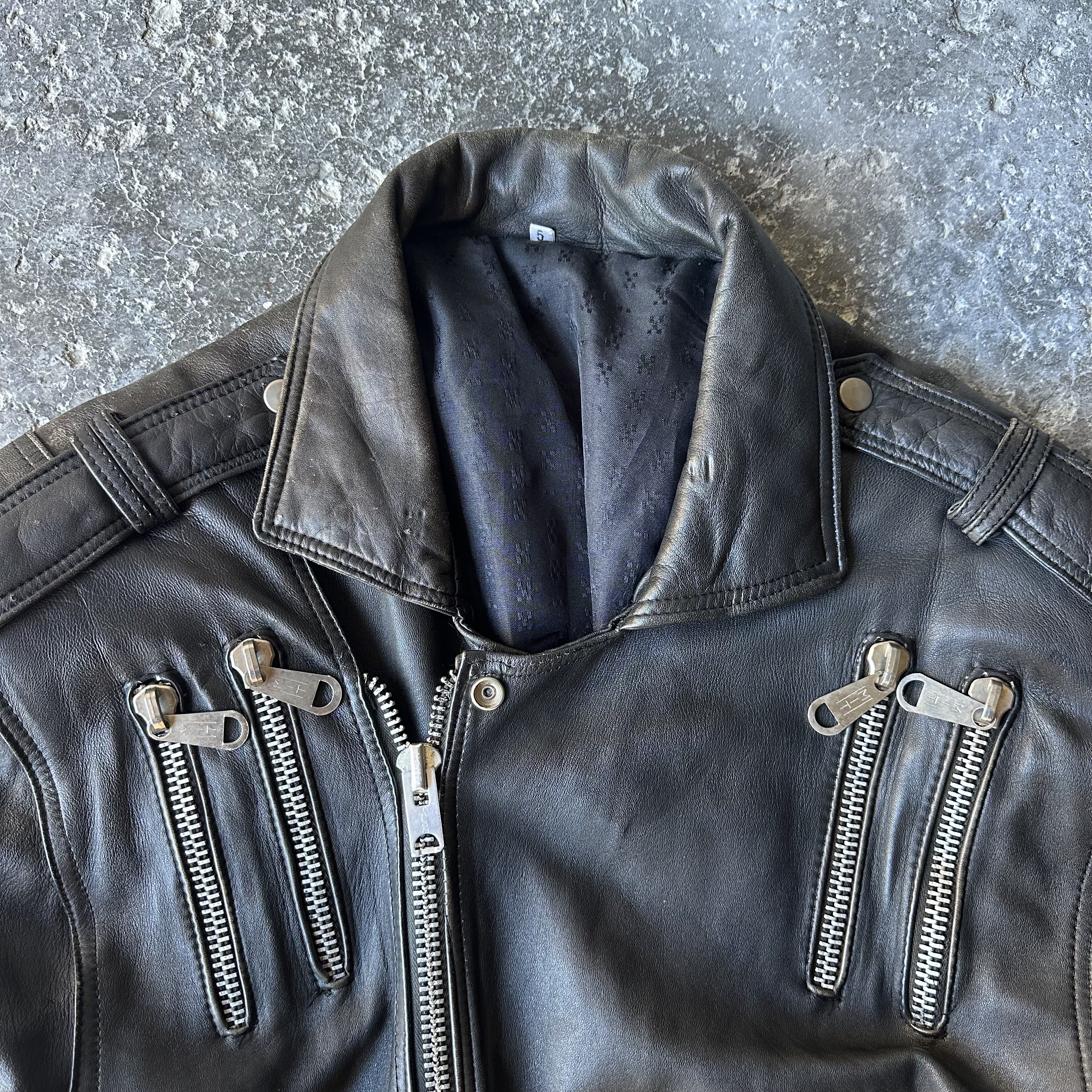 Product image number 2